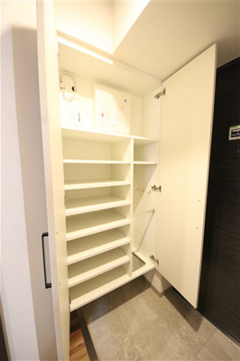 【収納】 | コンフォリア・リヴ新大阪Q