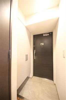 【玄関】 | コンフォリア・リヴ新大阪Q