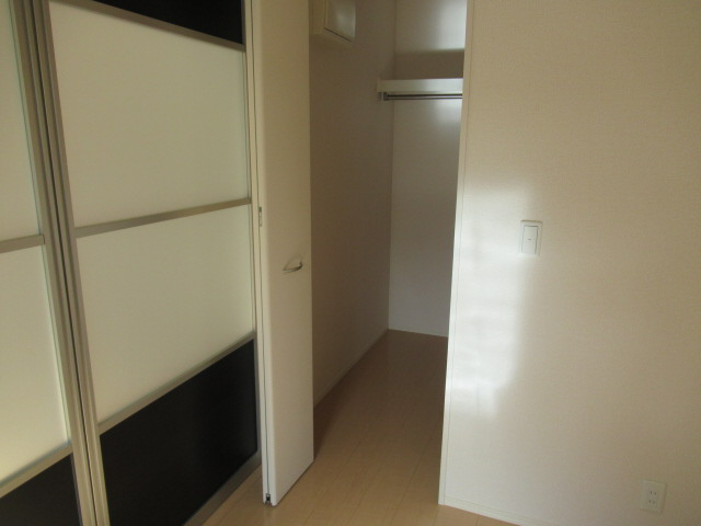 滝つじハイツの収納