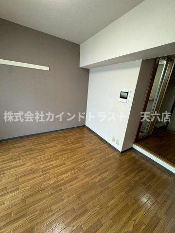 サンガ梅田の居間・リビング|こちらの居間で趣味の時間をお楽しみください