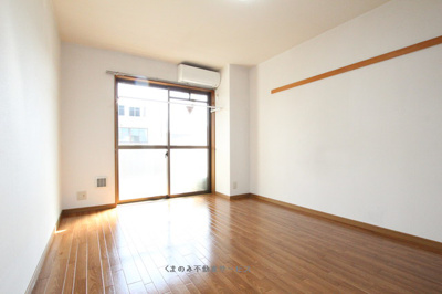 【居間・リビング】 | メゾン・ポレール日田B棟 | 使いやすい居間です
ポレールB棟　309号室　2023/3/3撮影