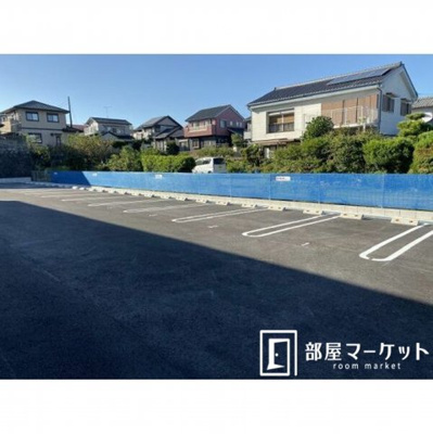 【駐車場】 | リバーサイド６６