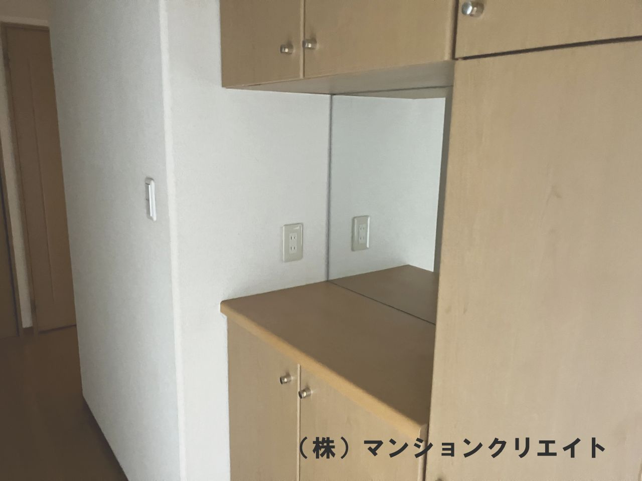 サーパス木田町(投資)の玄関|玄関収納