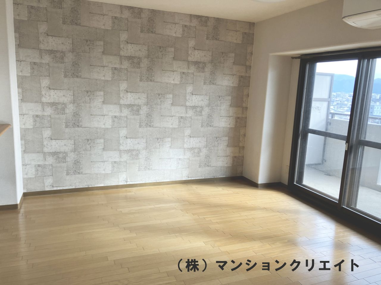 サーパス木田町(投資)の居間・リビング