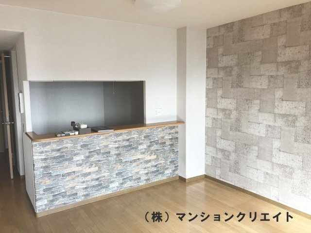 サーパス木田町(投資)の居間・リビング