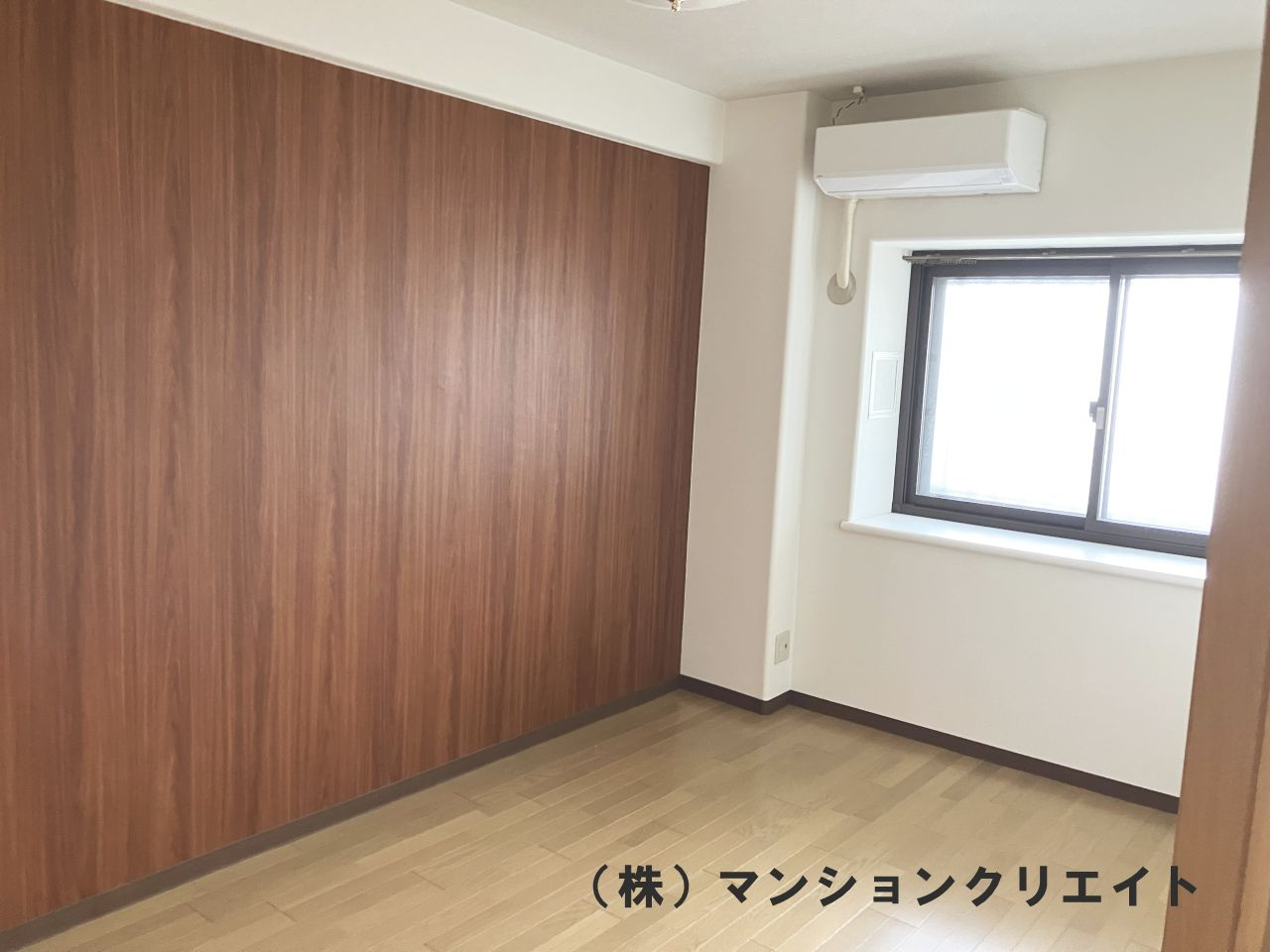 サーパス木田町(投資)の洋室