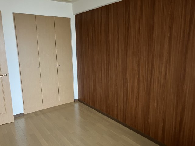 サーパス木田町(投資)の洋室