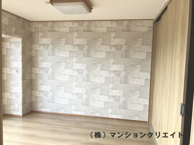サーパス木田町(投資)の洋室
