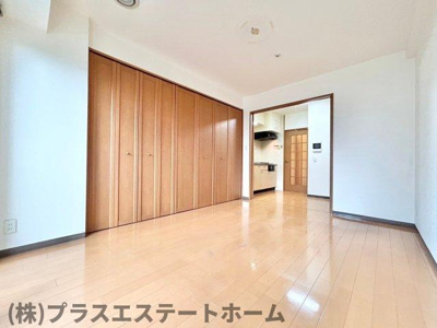 【居間・リビング】 | タカマツ神戸駅南通