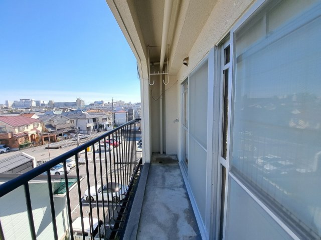 若草ハイツのバルコニー