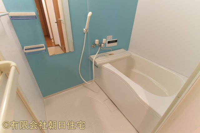 山下アパートの浴室