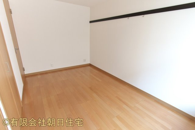 山下アパートの洋室