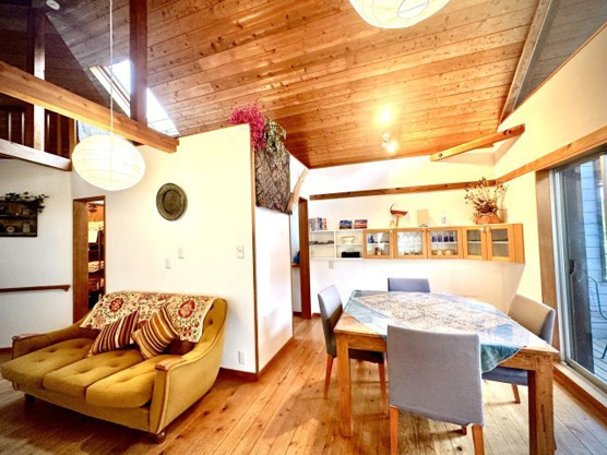 【居間・リビング】 | 熱海市下多賀　中古戸建て