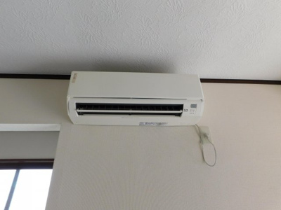 【設備】 | ハウスバレンシア | エアコン