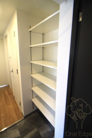 BROAD新うめきたRESIDENCEの玄関