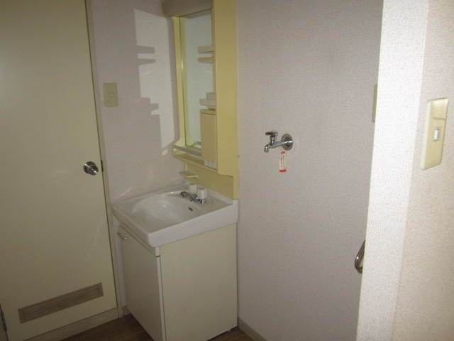 【独立洗面台】 | エコーハイツ宮崎 | 使いやすい独立洗面台です