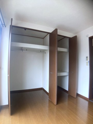 エス・フラットの収納