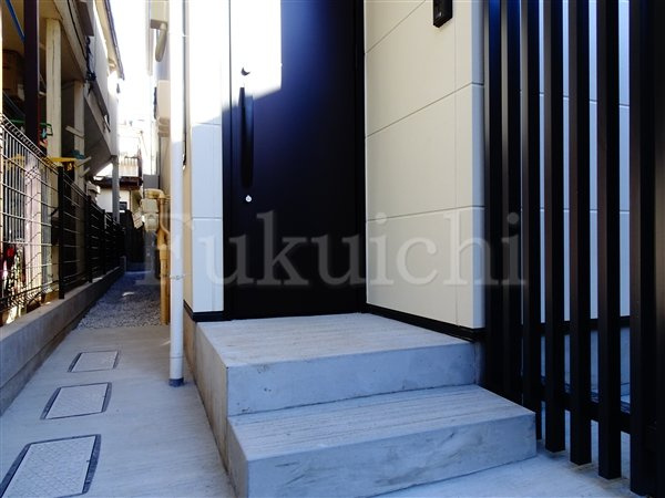 Loft Clair MEGURO（ロフトクレールメグロ）のエントランス