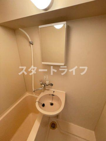 大阪市東淀川区東中島１丁目の賃貸マンションの洗面所