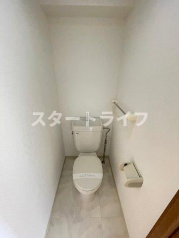 大阪市東淀川区東中島１丁目の賃貸マンションのトイレ