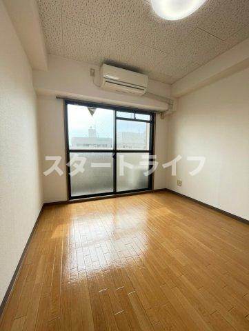大阪市東淀川区東中島１丁目の賃貸マンションの寝室