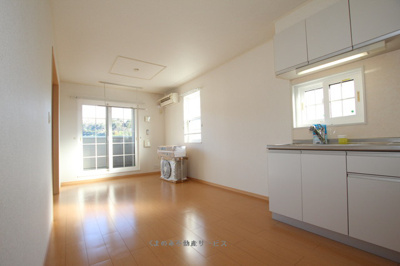 【居間・リビング】 | プリンセッサＡ | おしゃれな居間です
プリンセッサA棟　201号室　2021年1月25日