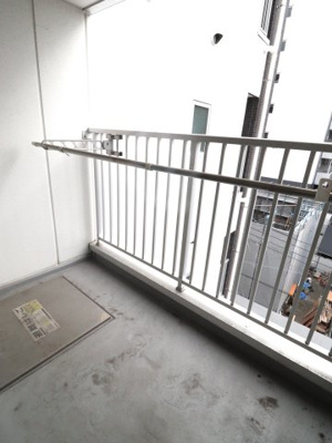 【バルコニー】 | リヴァージュ尼崎