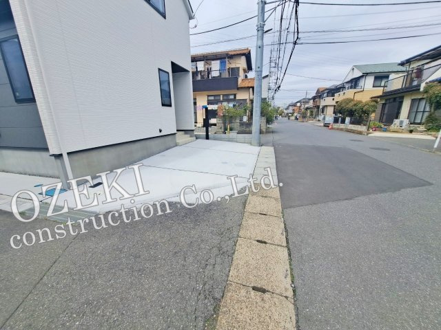 越谷市上間久里新築戸建て　-Fino aurora house FIT2-の駐車場