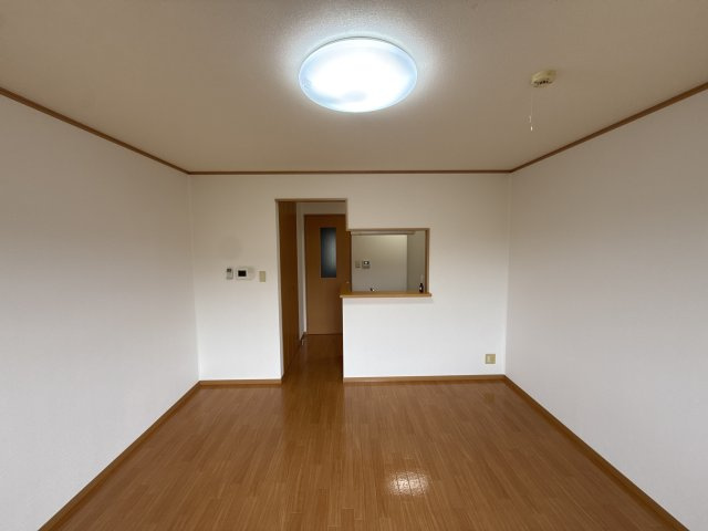 コンフォートテクノⅡの居間・リビング