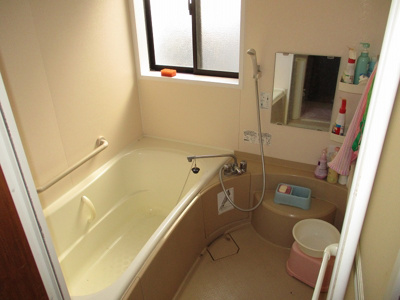 【浴室】 | 長地柴宮1丁目　中古住宅④ | 風呂