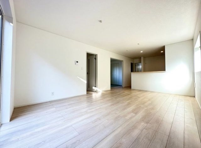 小田原市小台 新築戸建ての居間・リビング