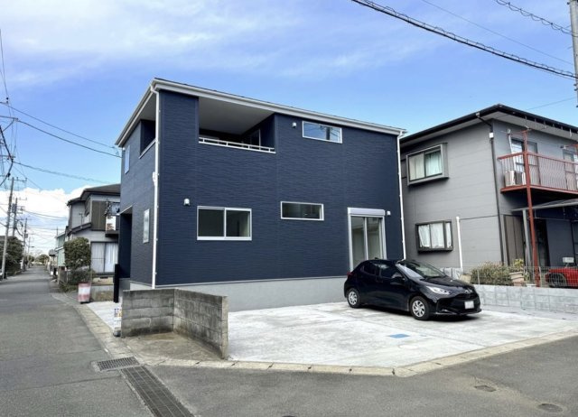 平塚市寺田縄　新築戸建ての外観