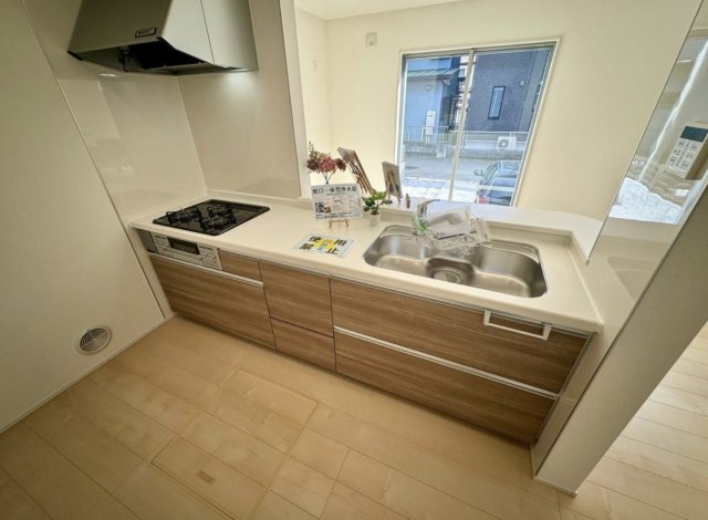 平塚市寺田縄　新築戸建てのキッチン