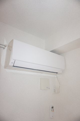 【設備】 | カーサプリマ | カーサプリマ　エアコン