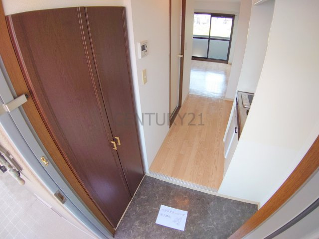 【玄関】 | ロイヤル伊丹