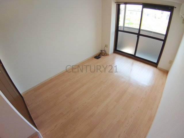 【寝室】 | ロイヤル伊丹