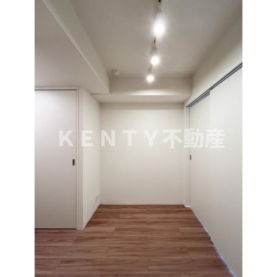 【洋室】 | ルネサンスコート蒲田 | 個人の部屋や寝室として使える洋室です