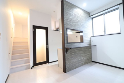 【居間・リビング】 | グランメゾン千早 | 別号室の写真になります。現況優先。