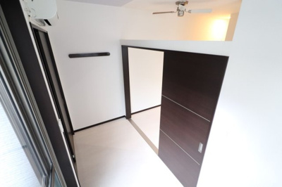 【洋室】 | グランメゾン千早 | 別号室の写真になります。現況優先。