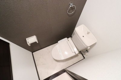 【トイレ】 | グランメゾン千早 | 別号室の写真になります。現況優先。