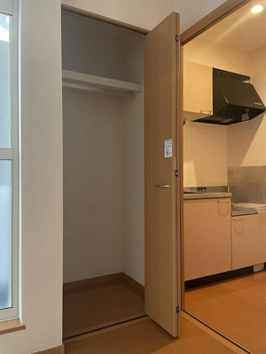 【収納】 | ベネフィスタウン六本松Ⅴ | 別号室の写真になります。現況優先。