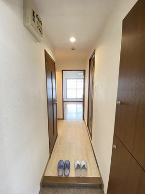 【玄関】 | キャンパスシティ箱崎 | 別号室の写真になります。現況優先。