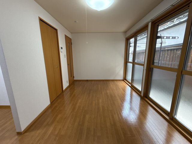 ホワイトへロンの居間・リビング