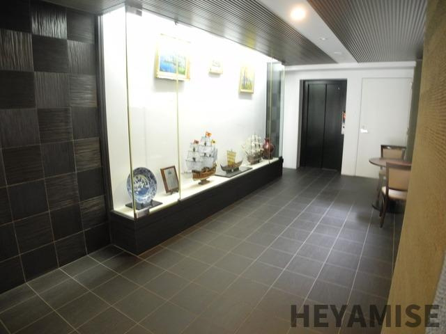 イ・メゾン麹屋のエントランス