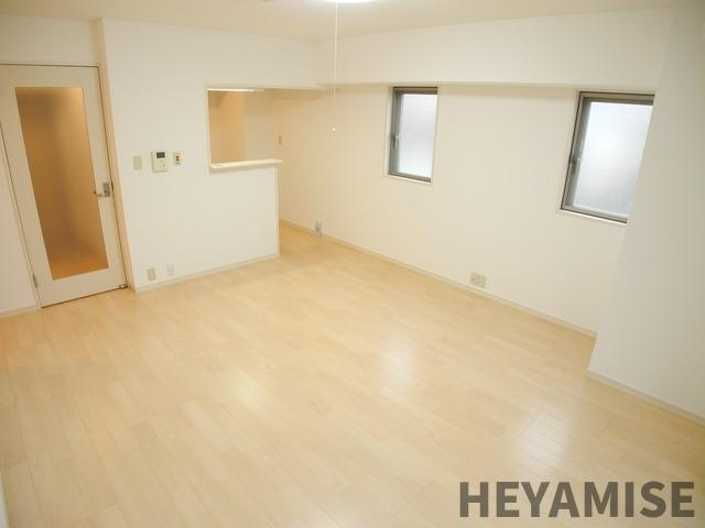 イ・メゾン麹屋の居間・リビング