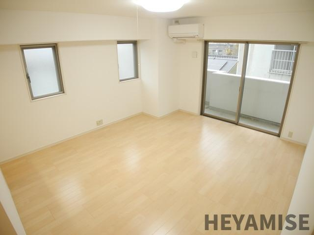 イ・メゾン麹屋の内装