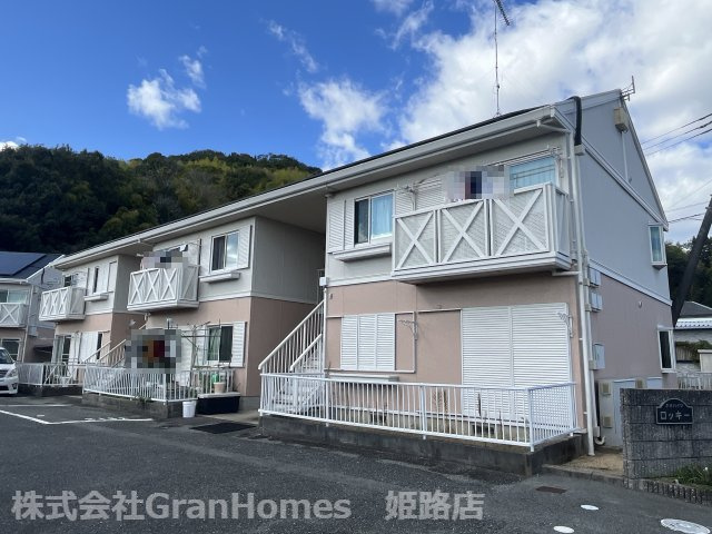 ネオハイツロッキーB