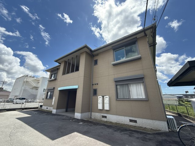シャーメゾン堂本Ｂの外観