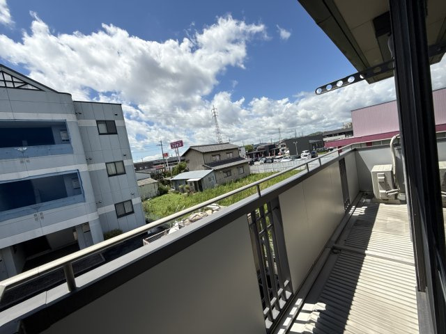 シャーメゾン堂本Ｂのバルコニー