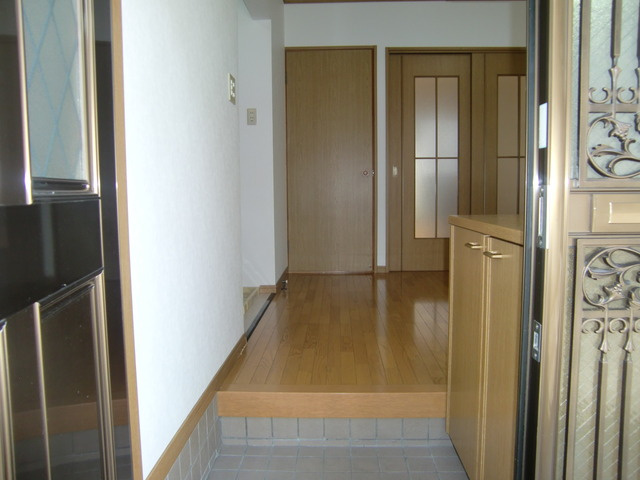 ジョイハイツ六甲の玄関